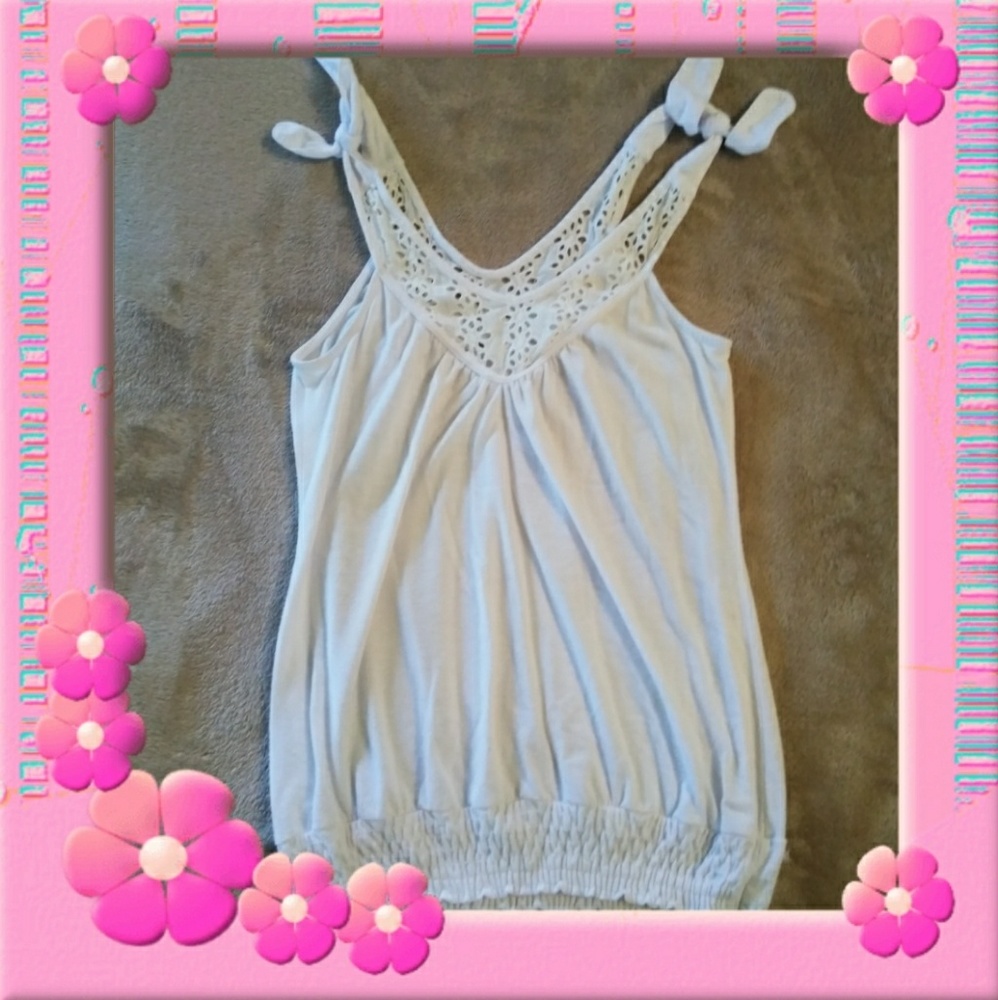 🌺FREE WITH PURCHASE OVER $100***WHITE SUMMER TOP